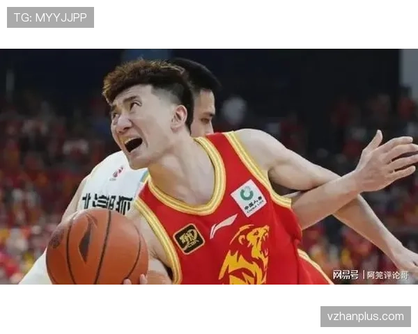 孙铭徽训练完直接拎两袋蛋白粉回家,冰箱塞满能量胶像囤卫生纸 孙铭徽训练完直接拎两袋蛋白粉回家,冰箱塞满能量胶像囤卫生纸